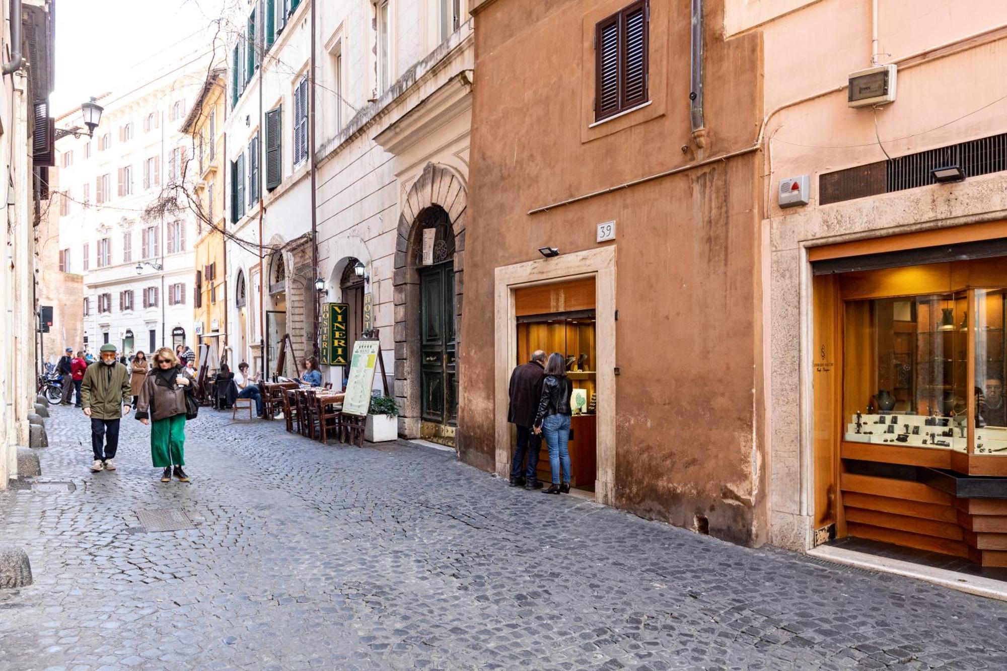 Appartamento Con Terrazzino Al Pantheon โรม ภายนอก รูปภาพ